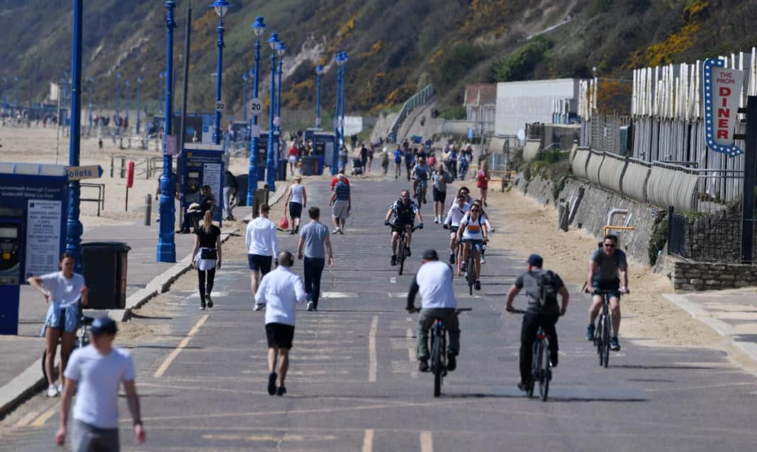 Runners and cyclists out in force on the Bournemouth seafront this weekend