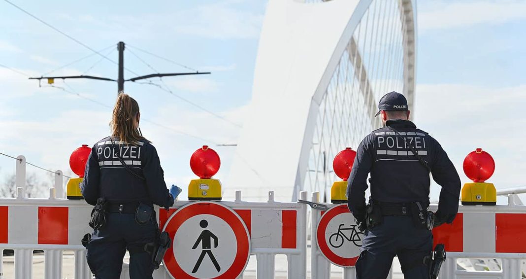 German government to ease border controls despite rise in new cases