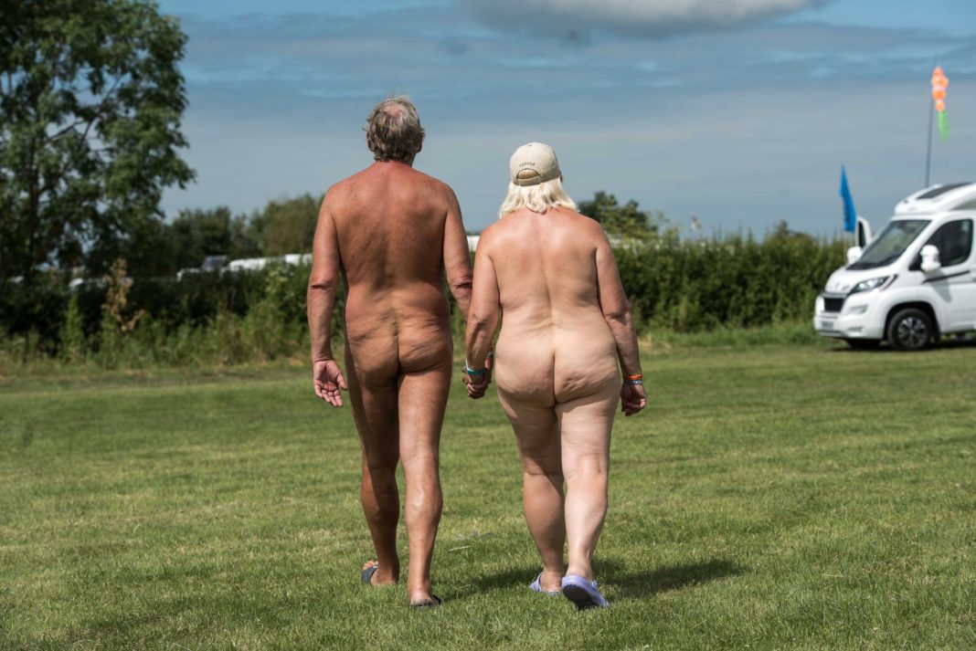 Calls for Brits to Go Naked on Saturday