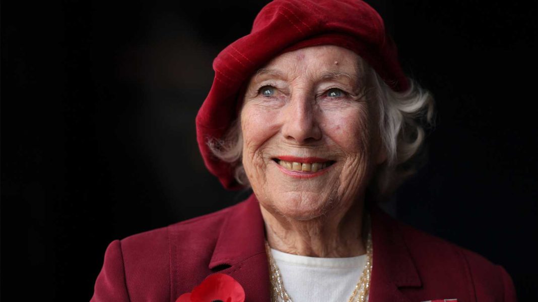 Dame Vera Lynn dies aged 103