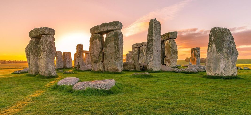 Mystery of origin of Stonehenge megaliths solved