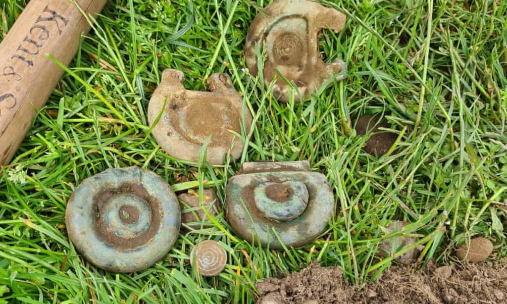 Detectorist 'shaking with happiness' after Bronze Age find