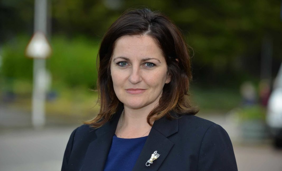 Tory MP Caroline Ansell resigns over free school meals rebellion