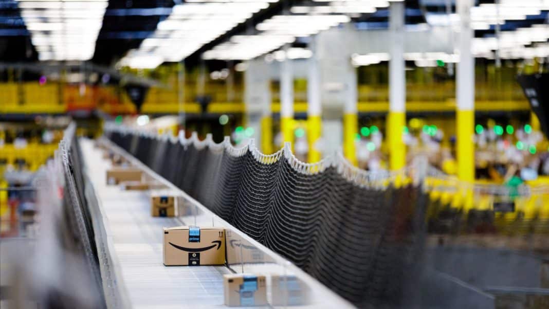 Thousands of UK Amazon employees given false COVID-19 test results