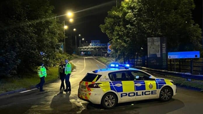 skynews-m62-crash-police-m62_6242414 Police near a slip road after the collision